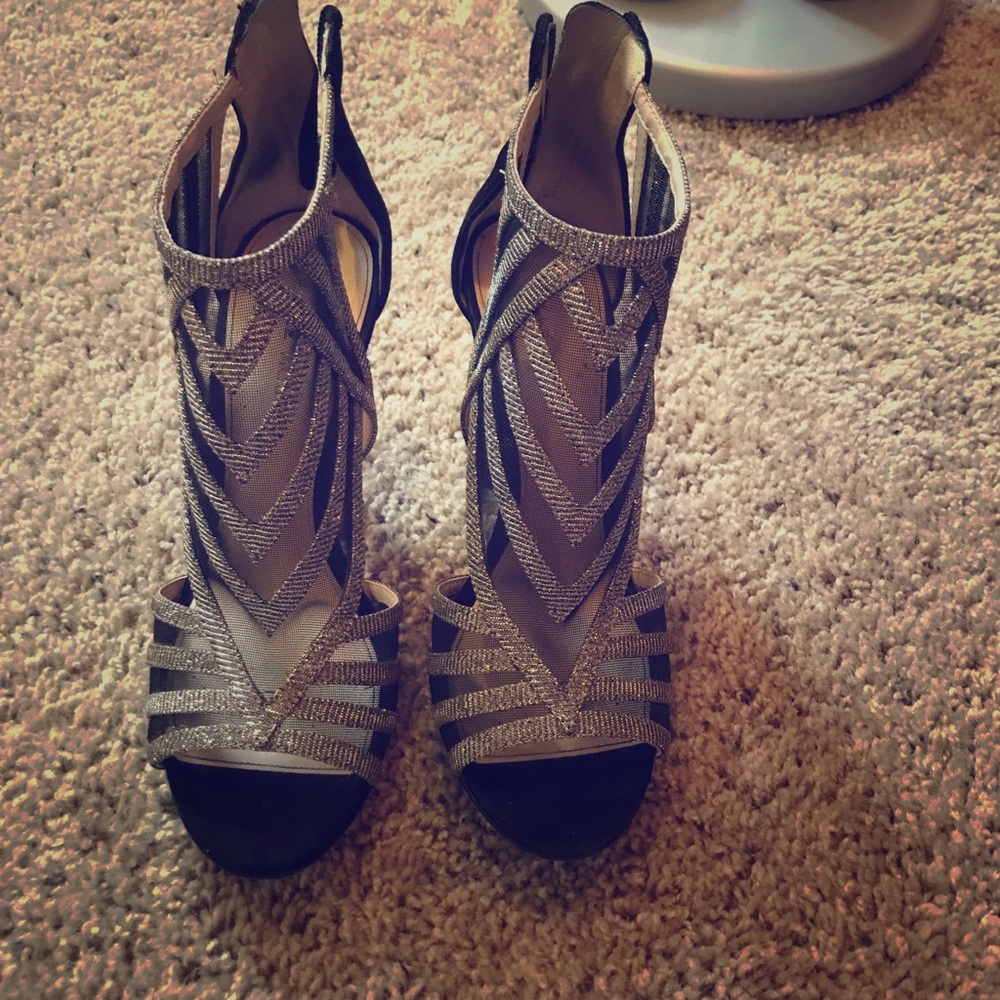 Formal heels